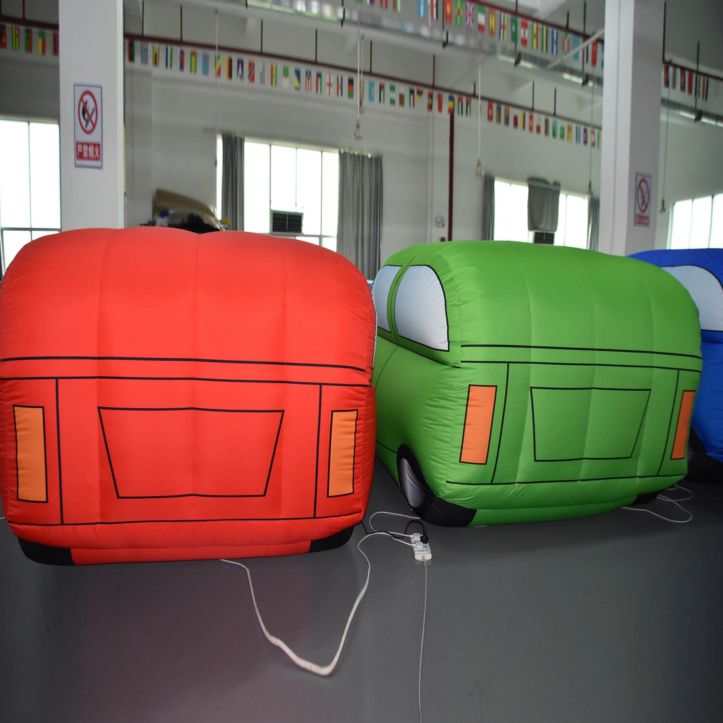 KeepFuns Colorful inflatable car model, children's playground decoration props, activity display inflatable model