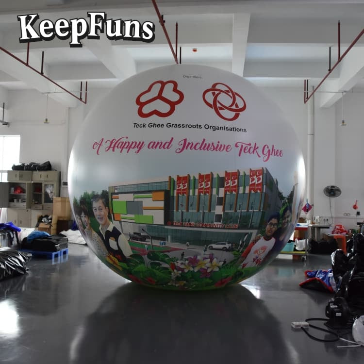 KeepFuns PVC Inflatable Balloons, customizable in size and Logo, with waterproof and durable materials, suitable for mall decorations, party decorations, theme events, and advertising promotions.