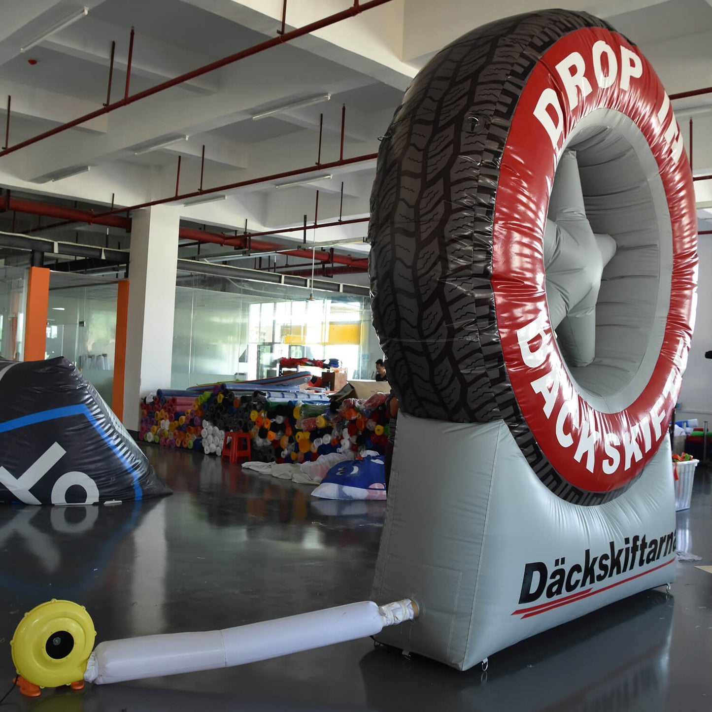 KeepFuns Giant tire inflatable model Cooper Tire brand promotion inflatable model car service marketing props