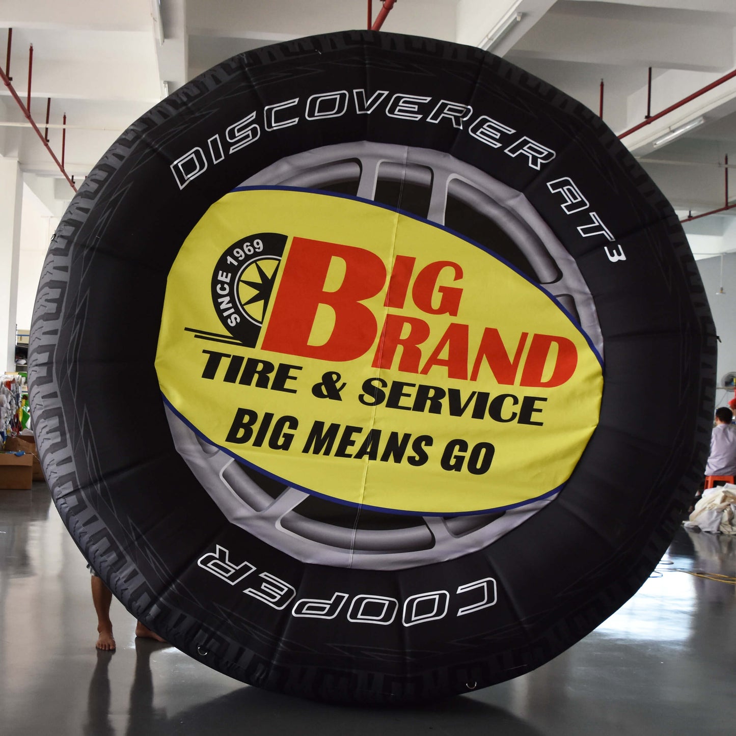 KeepFuns Giant tire inflatable model Cooper Tire brand promotion inflatable model car service marketing props