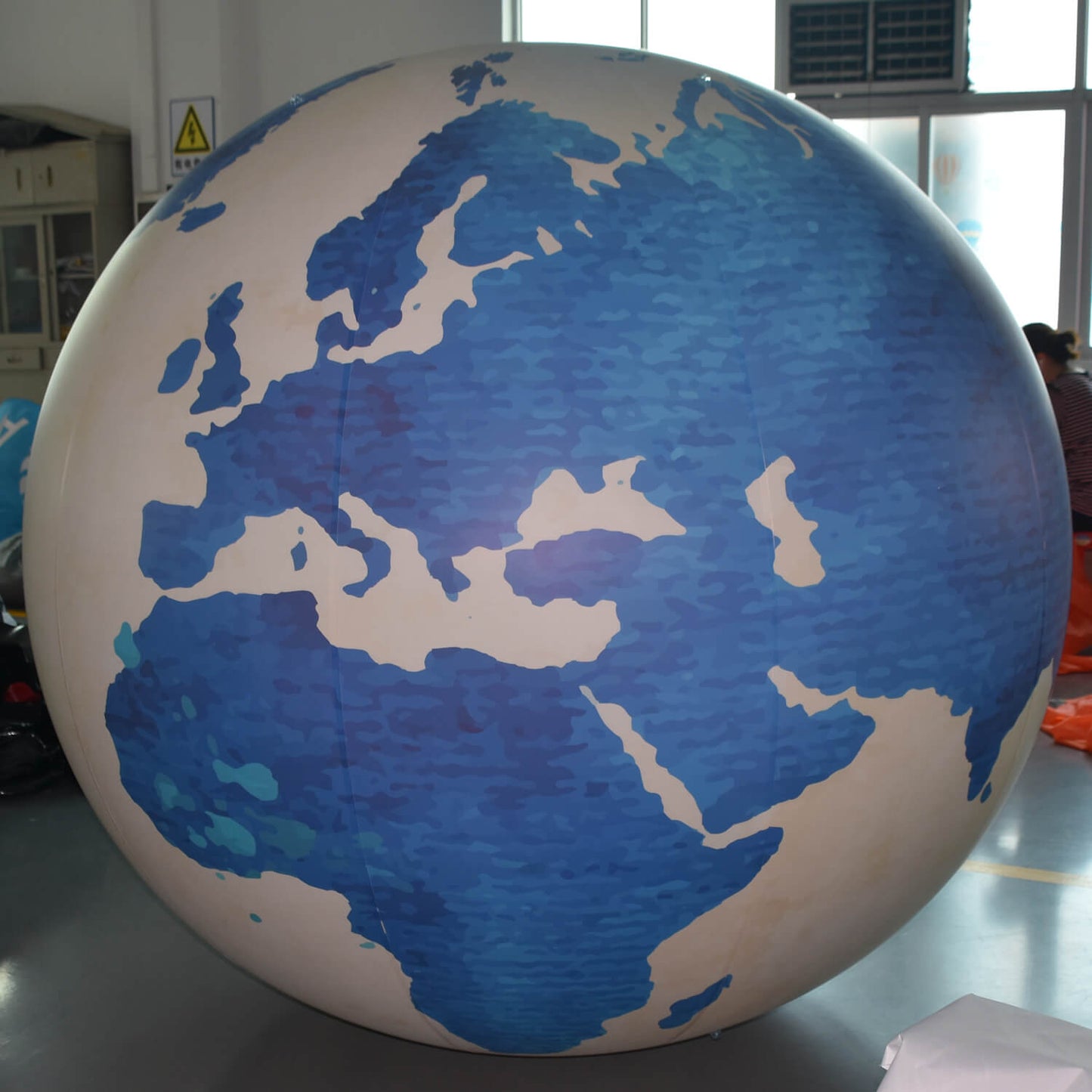 KeepFuns Large inflatable globe advertising model, geographical science display props, commercial activity promotion balloon