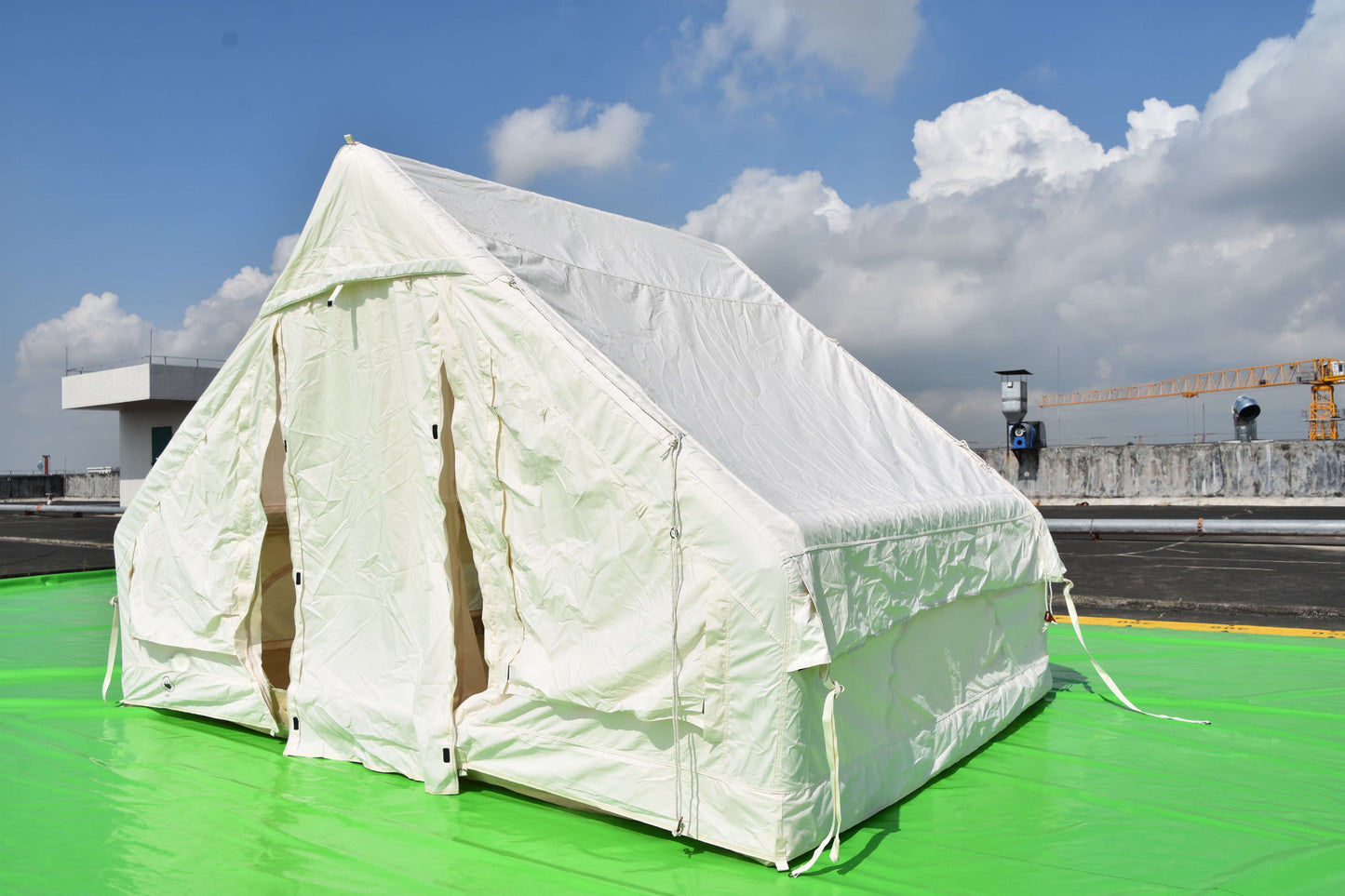 KeepFuns White outdoor inflatable tent camping large tent family gathering picnic sun and rainproof tent