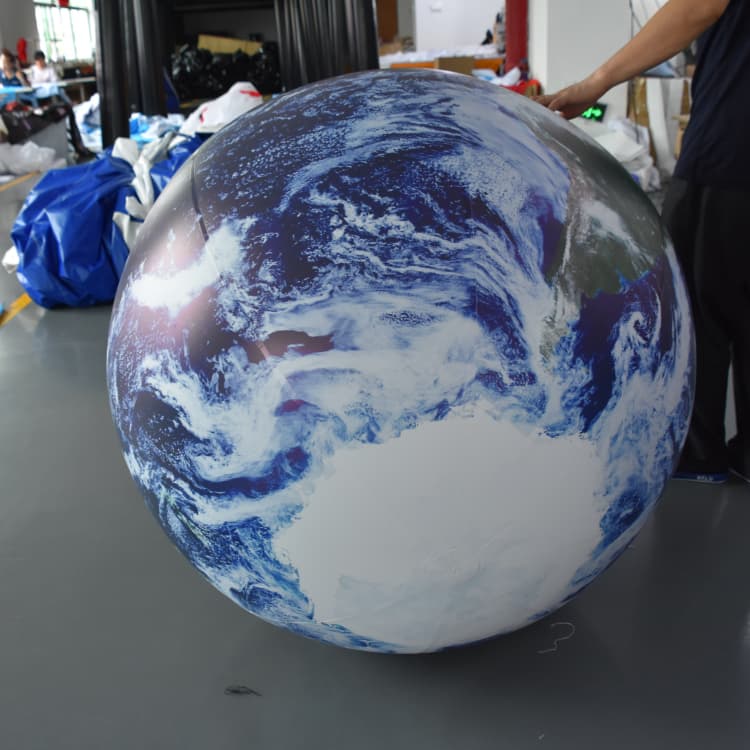 KeepFuns PVC Inflatable Planet Balloons, customizable in size and Logo, made of waterproof and durable material, suitable for mall decorations, party decorations, theme events, and advertising campaigns