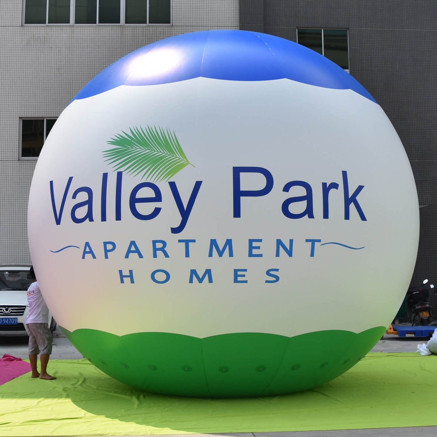 KeepFuns Apartment promotion inflatable advertising ball, large real estate promotion inflatable model, commercial event decoration props