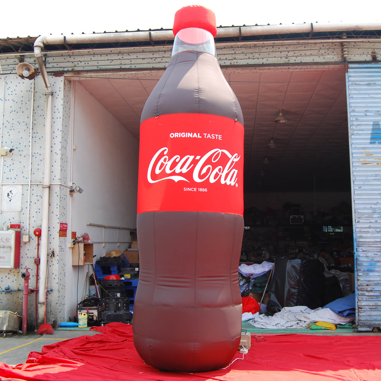 KeepFuns Giant Coca-Cola bottle inflatable model beverage brand promot