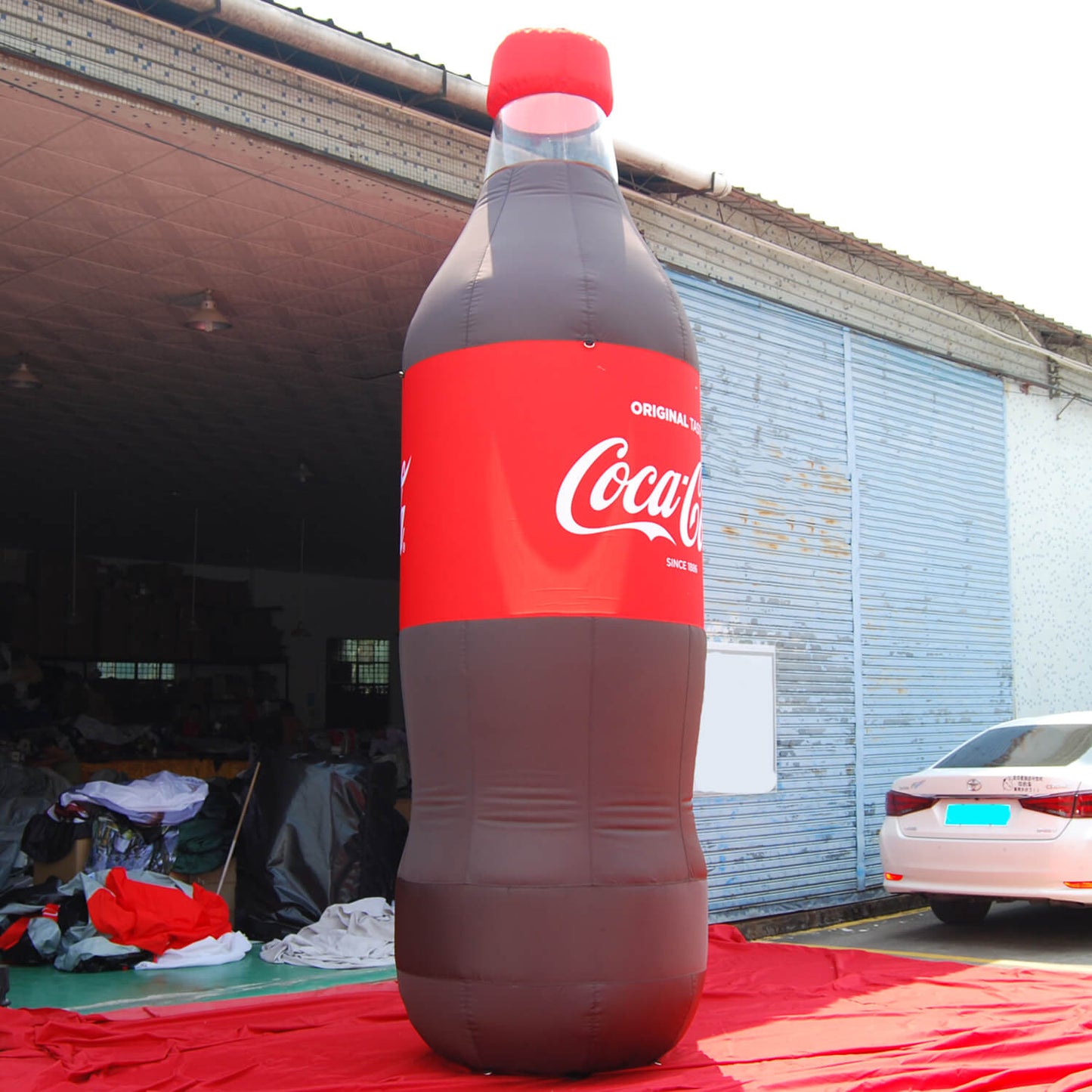 KeepFuns Giant Coca-Cola bottle inflatable model beverage brand promotion inflatable model commercial activity display props