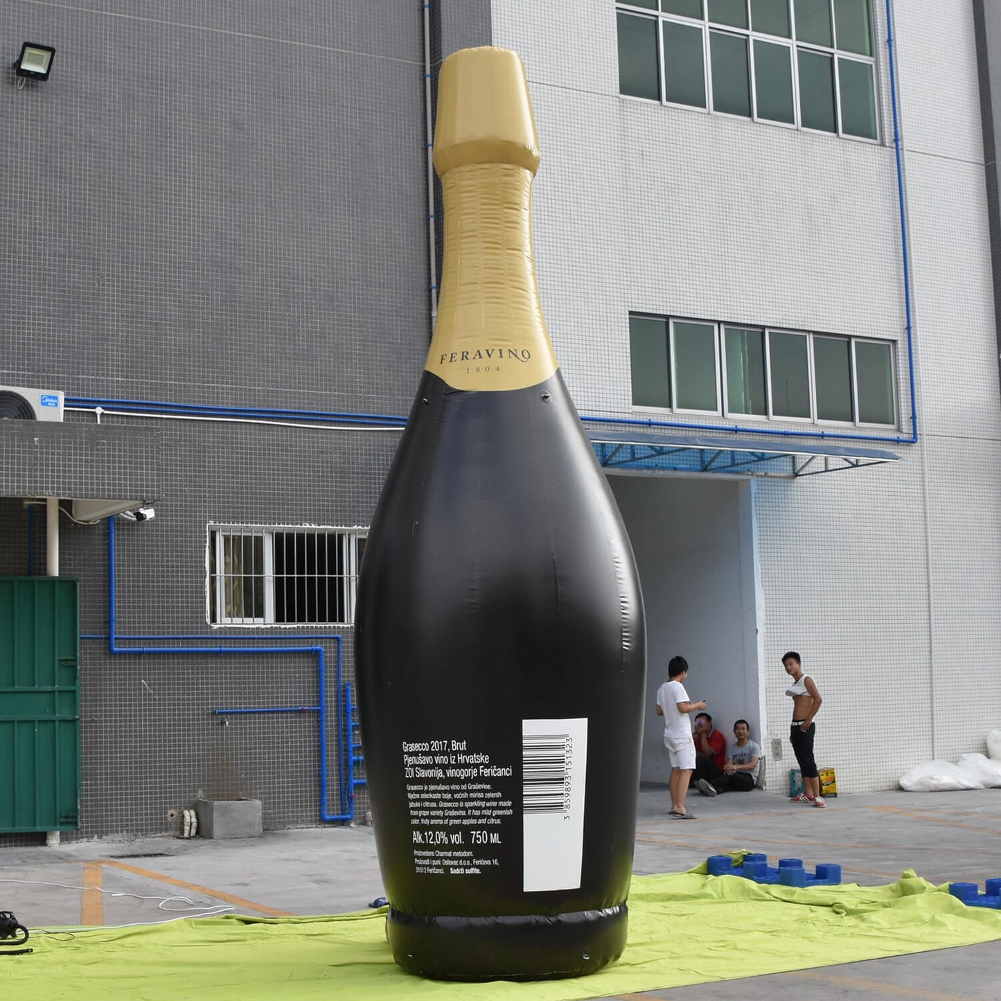 KeepFuns Giant Ferravino champagne bottle inflatable model wine brand promotion inflatable model event decoration props