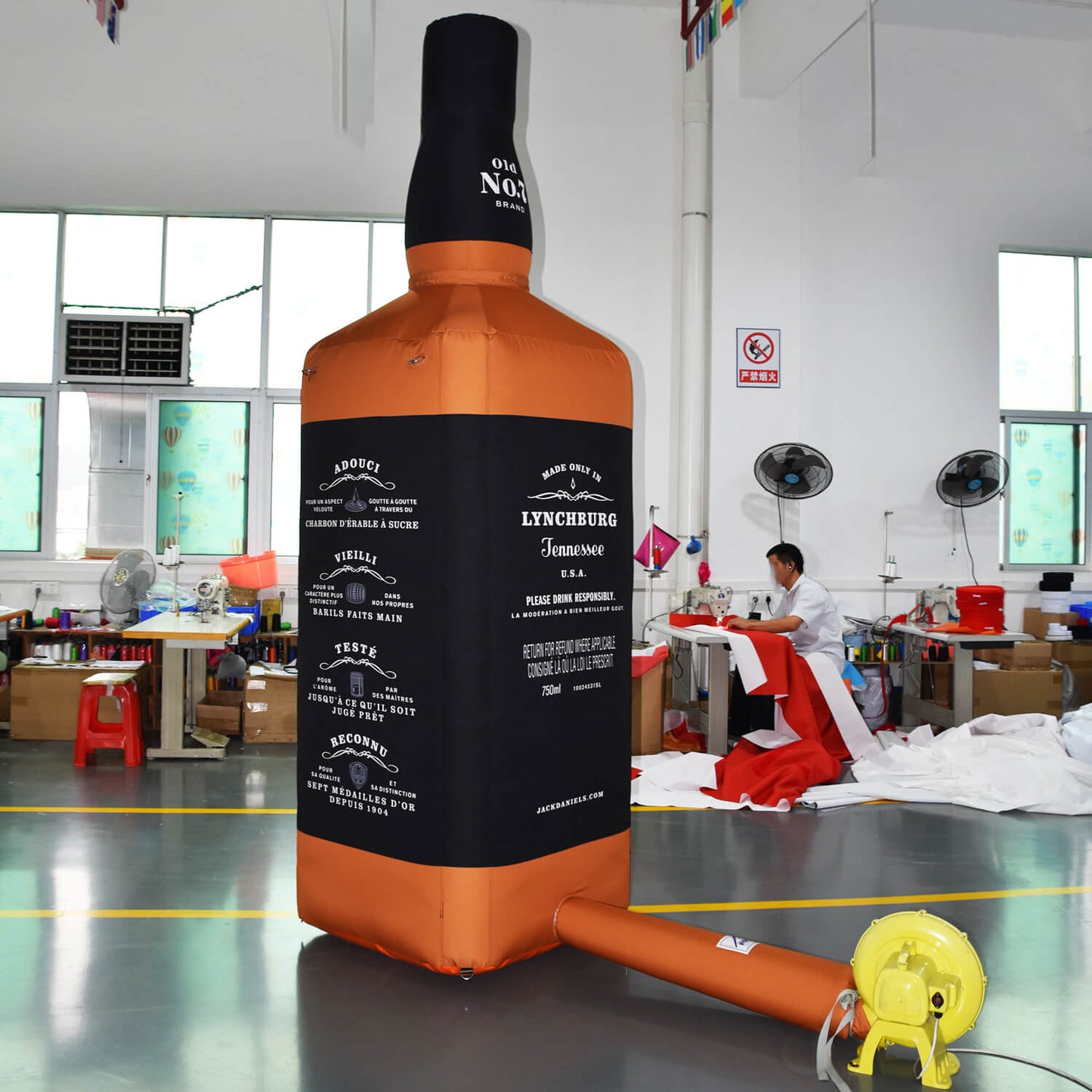 KeepFuns Giant Jack Daniel's whiskey bottle inflatable model Wine brand promotion inflatable model Bar event decoration props