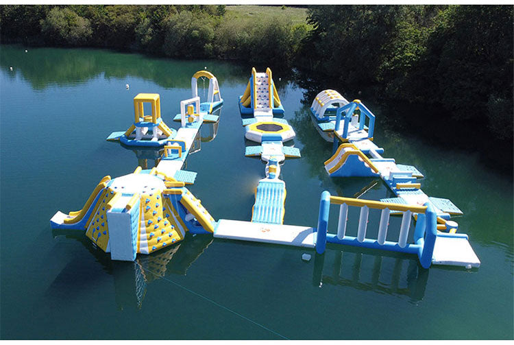 KeepFuns Inflatable Water Park