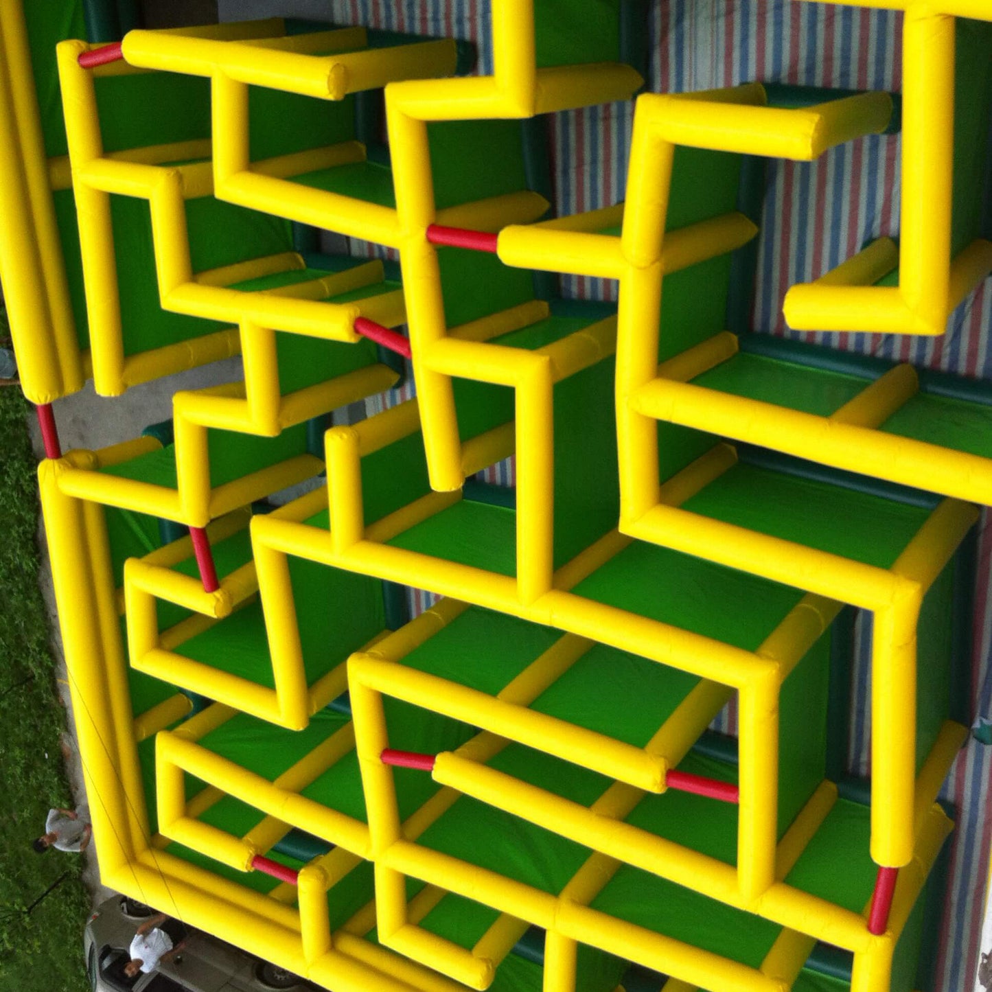 KeepFuns Outdoor large inflatable maze yellow green red color matching Sports Games parent-child interactive inflatable entertainment facilities
