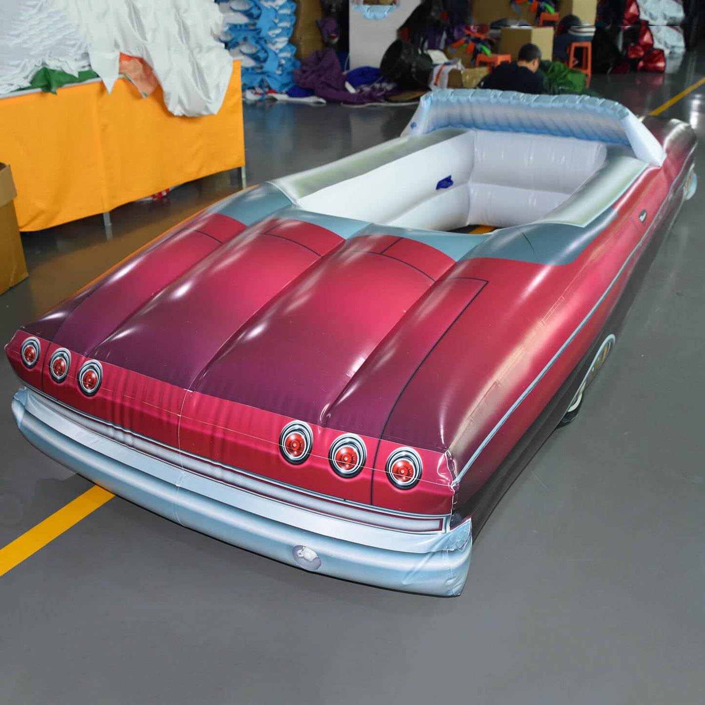 KeepFuns Retro convertible inflatable model, creative pool float, car-themed water toy